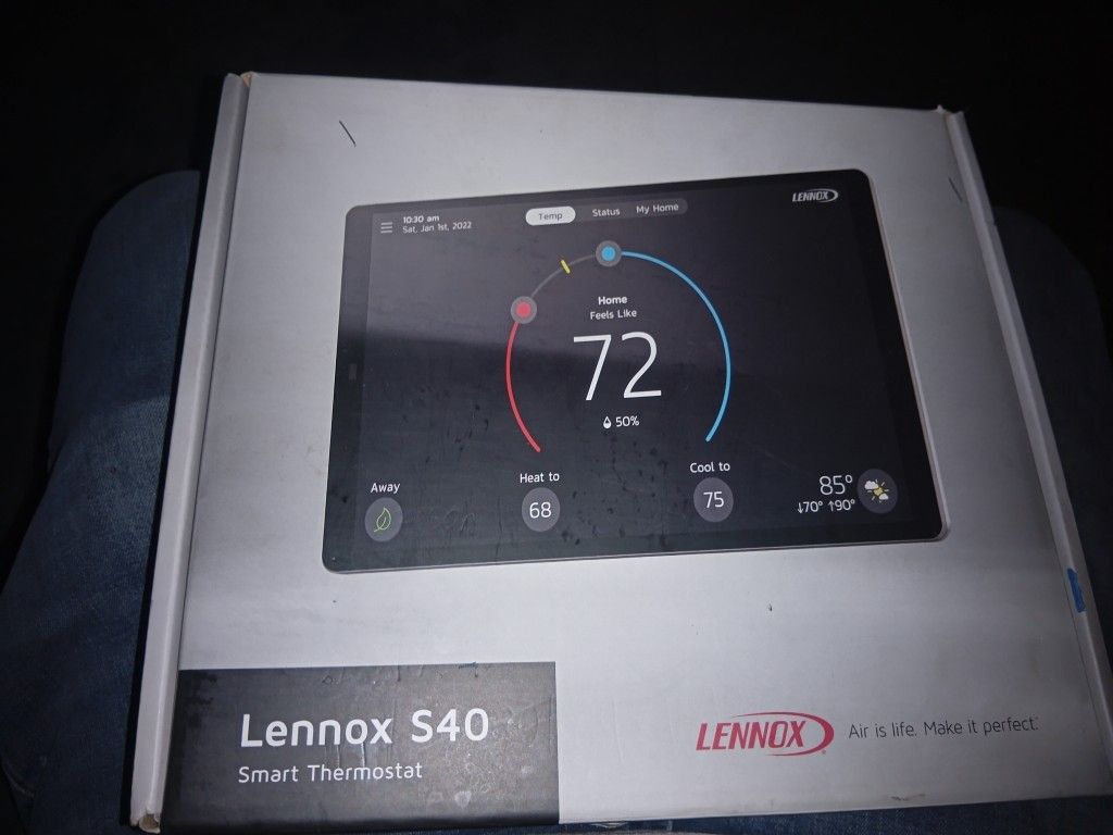 Lennox S40 Smart Thermostat
