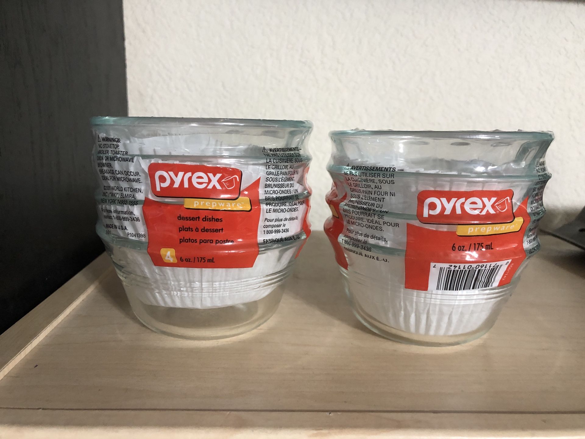 (Factory Sealed) Pyrex 4 Pack Dessert Dishes