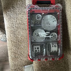 Milwaukee Hole Dozer Bi-Metal Hole Saw Kit