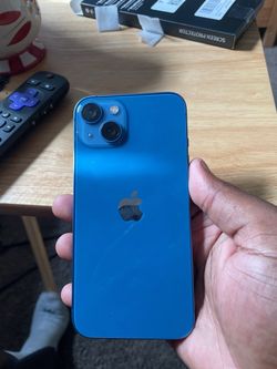 Apple iPhone 13