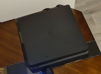 PS4 Slim