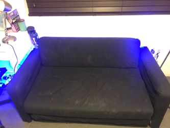 SMALL COUCH