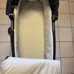 Nuna Bassinet & Stand