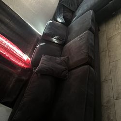 COUCH ,NEED THEM OUT BY 3/14 !!!!