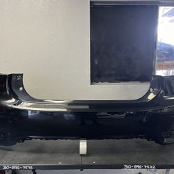 2014-2015-2016-2017 LEXUS CT200h REAR BUMPER OEM USED 