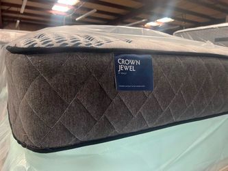 King sealy mattress set