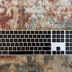 Apple Magic Keyboard with Touch ID and Numeric Keypad: Black Keys