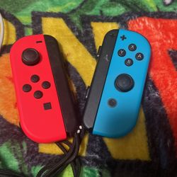 Joycons (blue And Red)