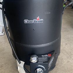 Char-Broil Grill & Broil