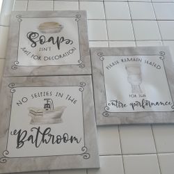 Bathroom Decor 
