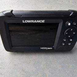 Lowrance Hook5 Fish Finder