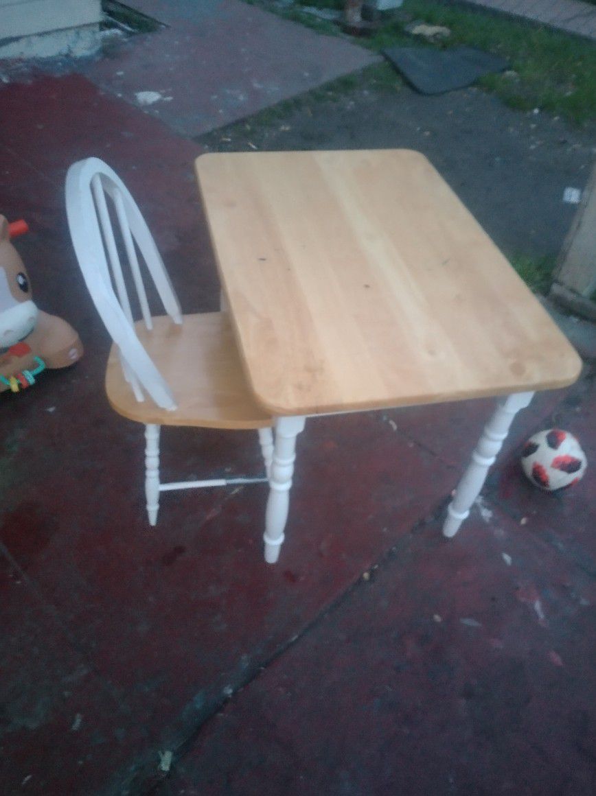 Child Table And Chair