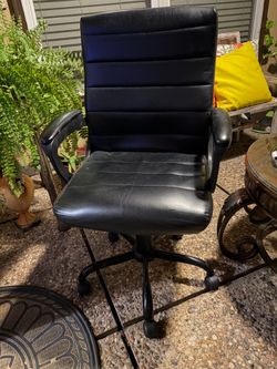 Leather black desk chair