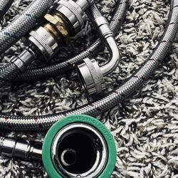 Washing machine hose with socket