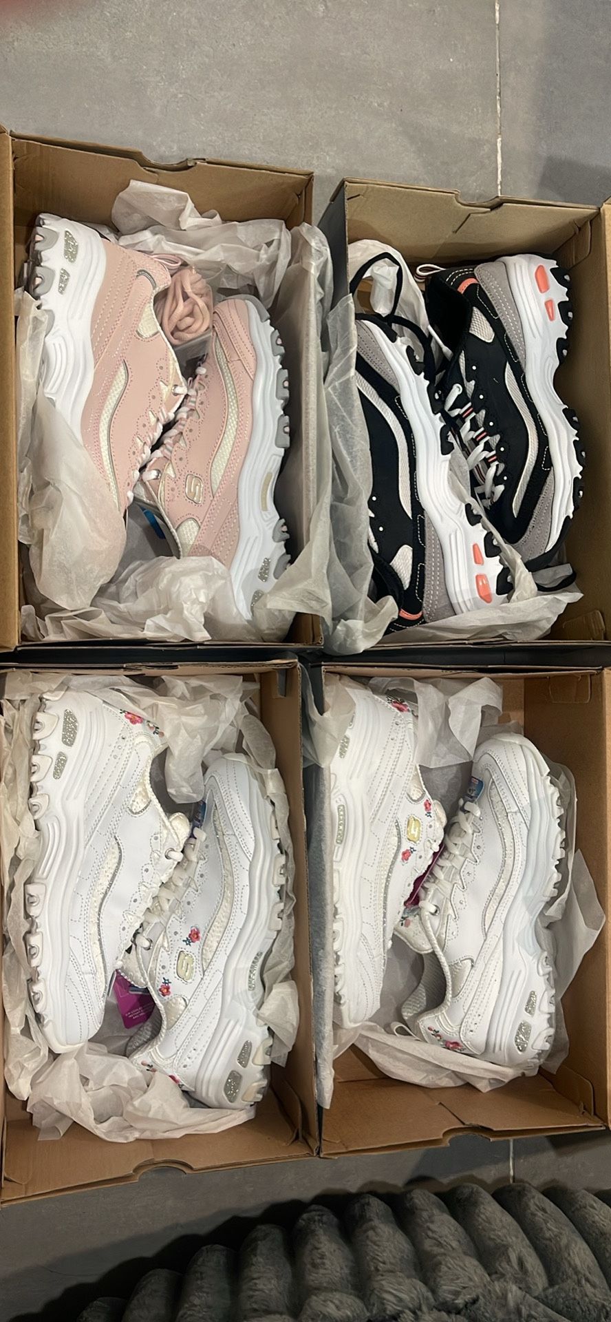 Skechers Girl's D'Lites Biggest Fan 6.5/5.5