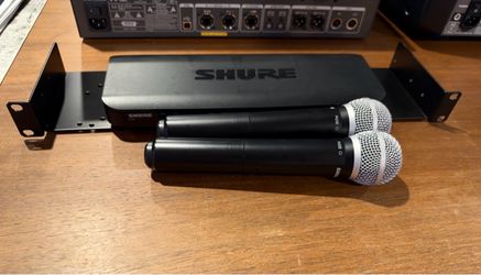 Shure BLX288/SM58 Wireless Dual Vocal System