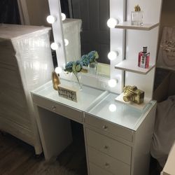 Vanity