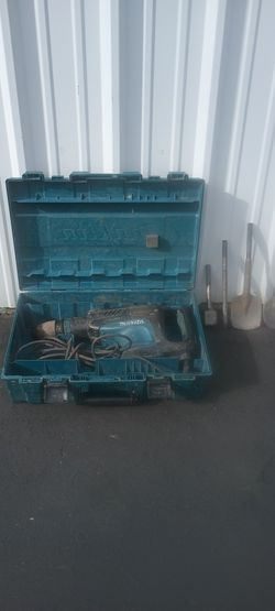Makita jackhammer