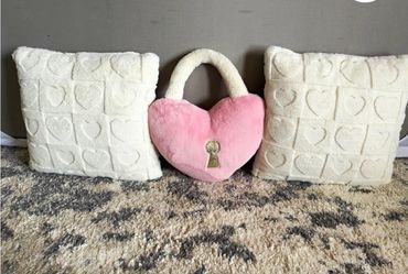 3 piece plush pillow set