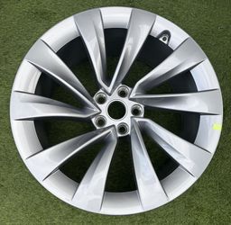 Tesla Model Y Rim 20