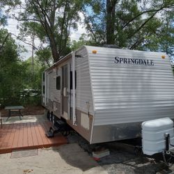 RV FOR SALE ( Man Cave / Extra Backyard Room)