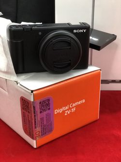 Sony ZV-1F Vlogging Camera