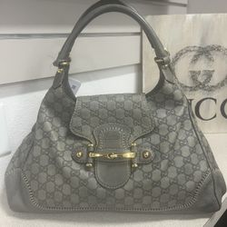 Gucci Horsebit Shoulder Bag