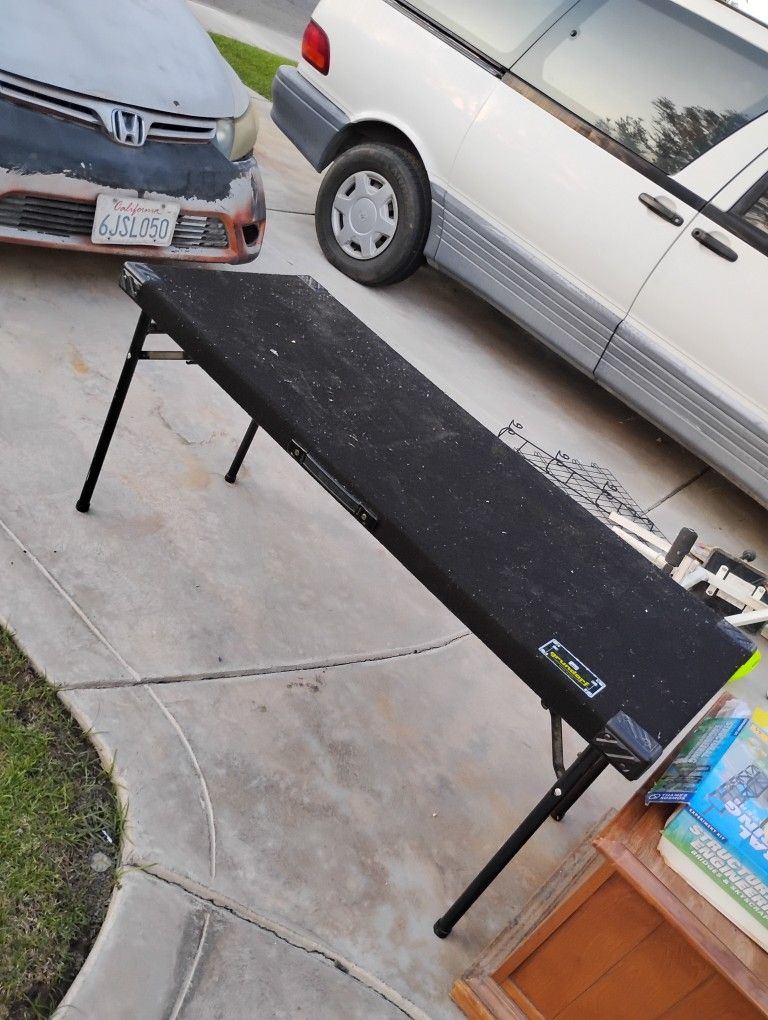 DJ Equipment Turntable Table