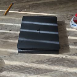 PS4 - Playstation 4  with Red Controller