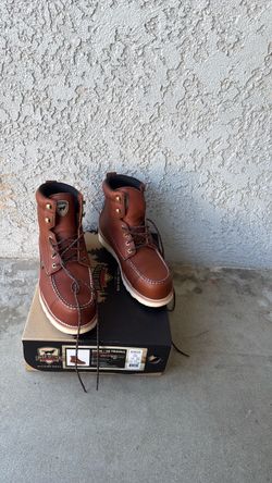 Red Wing Men’s Boots Size 11 Safety Toe