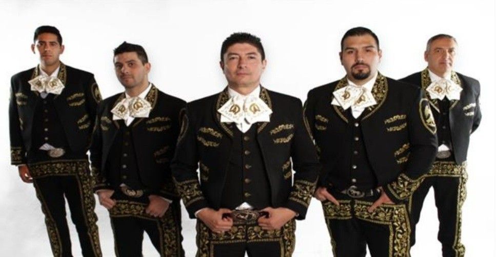 Trompeta Violin Vihuela Mariachi