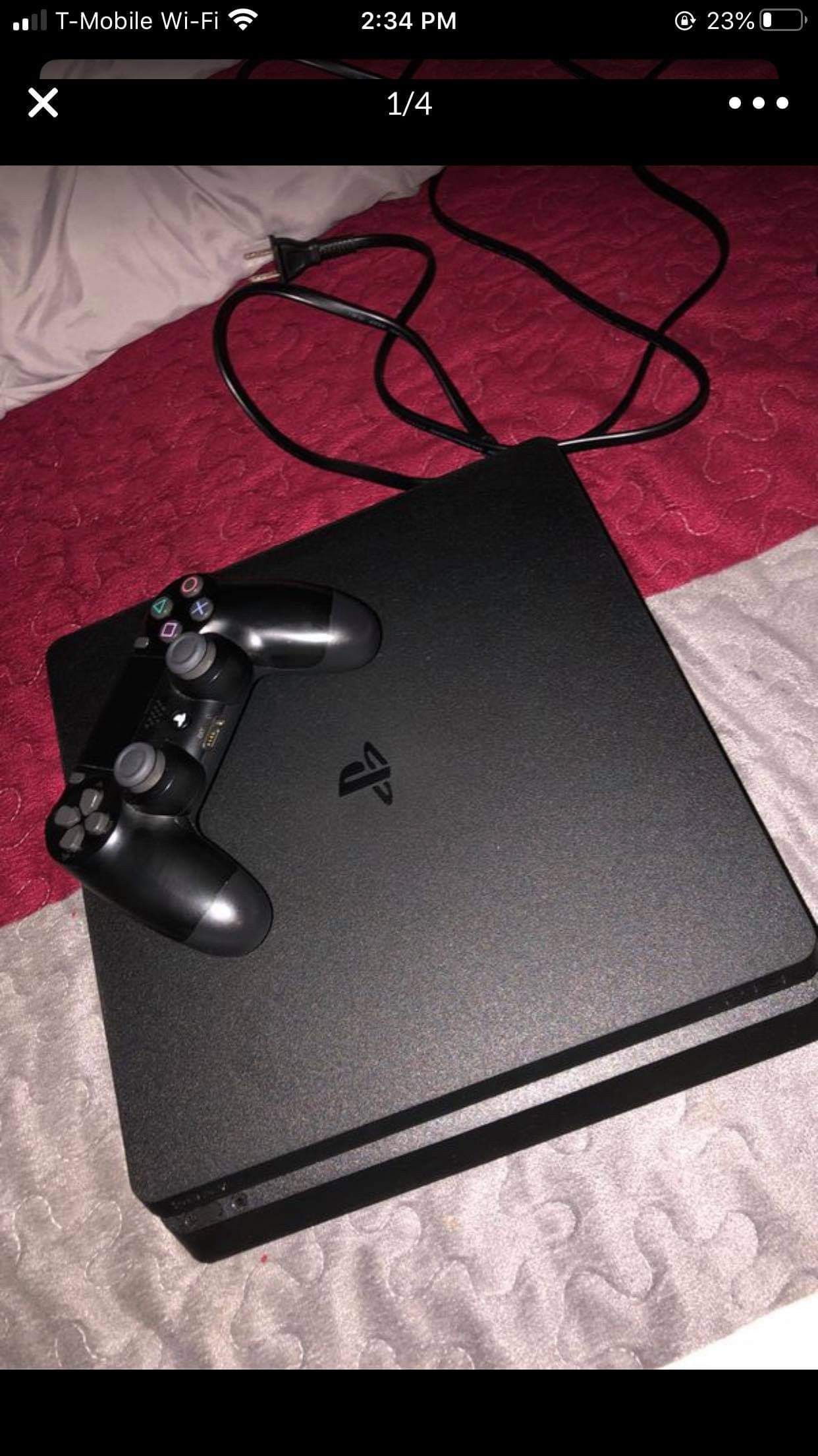 Almost new Ps4