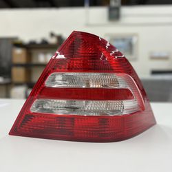 Mercedes Benz W203 Passenger Rear Tail Light OEM A(contact info removed)