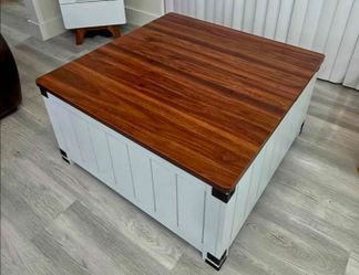 Farmhouse Lift-Top Coffee Table with Storage and charging station