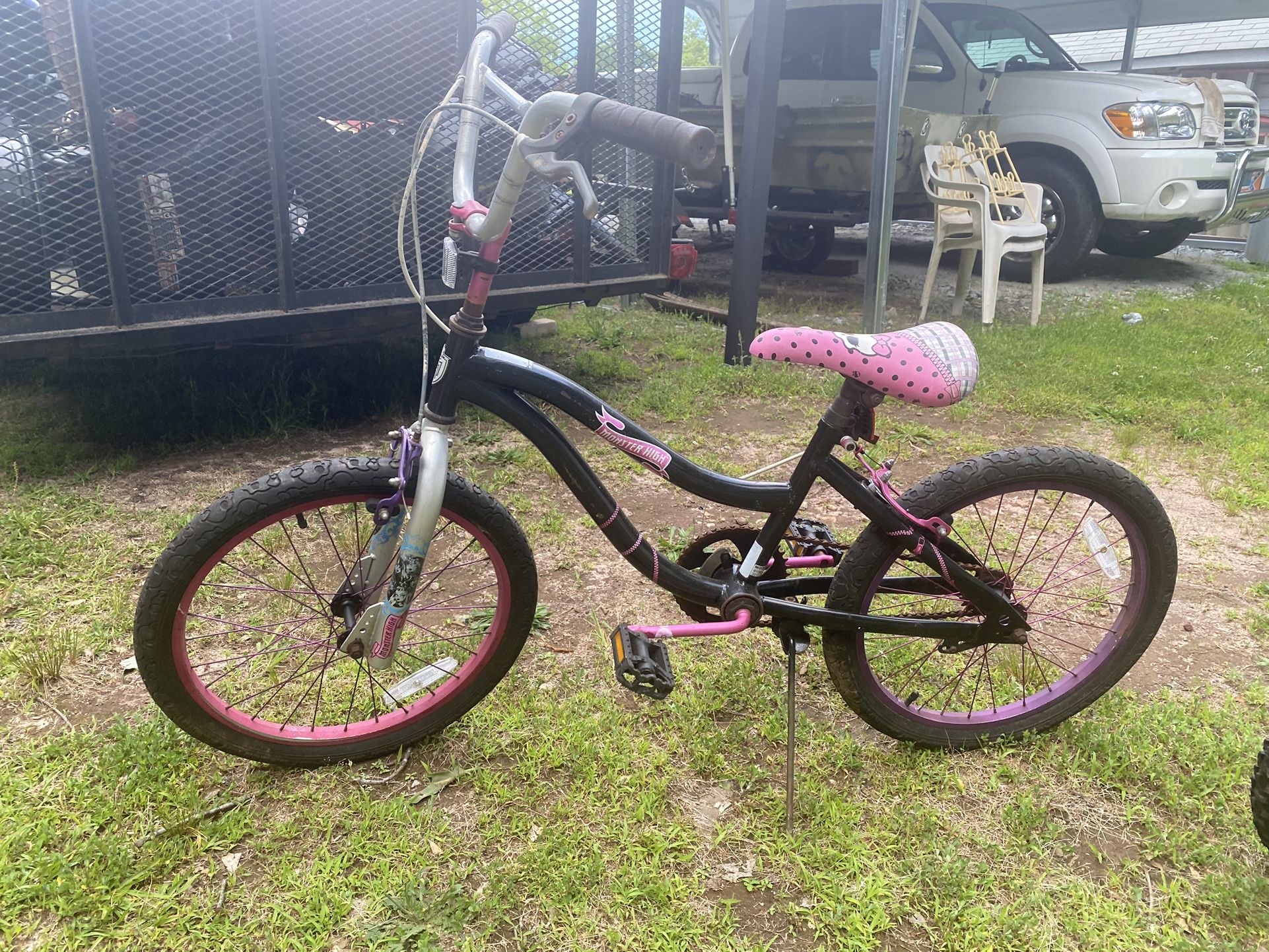 Girls Monster High Bike