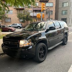 Chevy Suburban 2012 