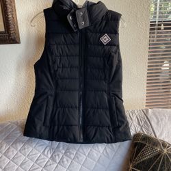 American Eagle Vest Size