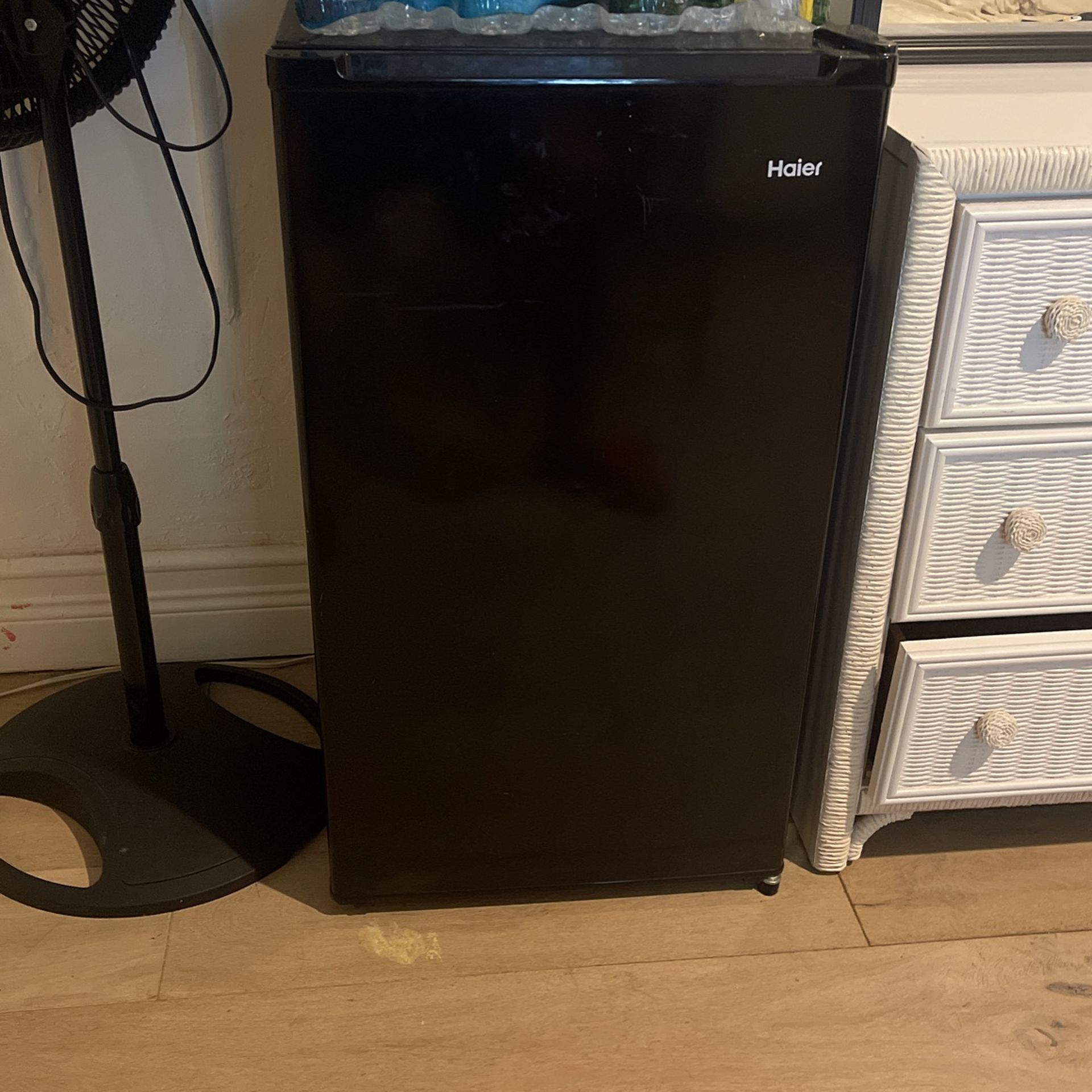 Mini Fridge With Freezer