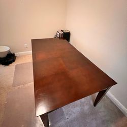 Beautiful Dining/Office Room Table