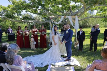 Stunning Luxurious Wedding Dress paid $1600