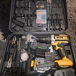 20V Cordless Drill Kit (136pcs