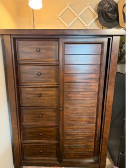 Gentlemen’s chest dresser espresso solid wood