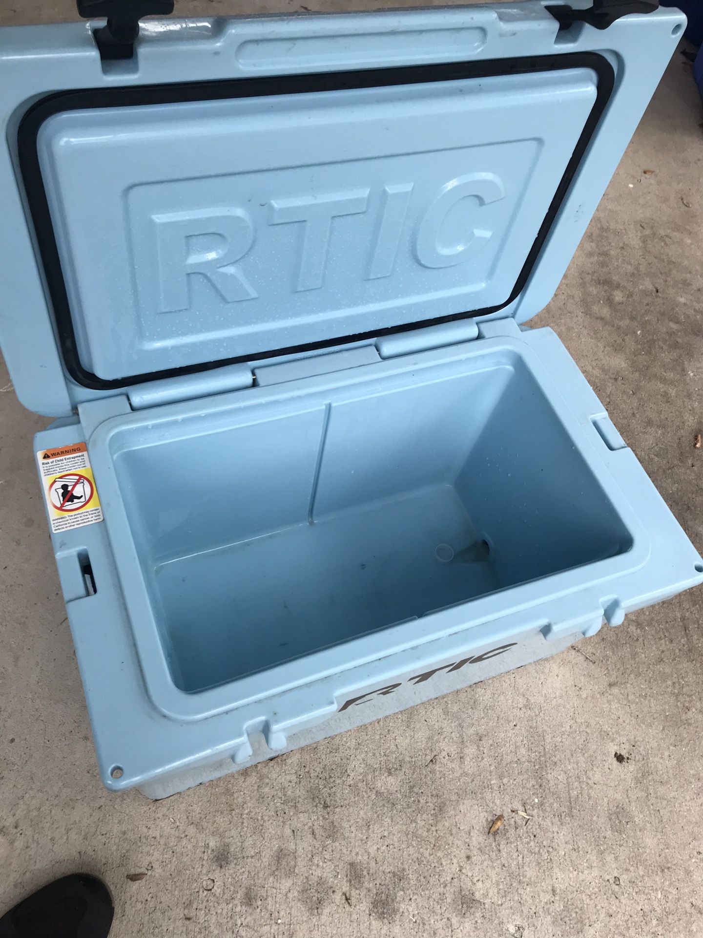 Rtic Thermos for Sale in Virginia Beach, VA - OfferUp