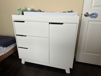 Babyletto Hudson Dresser For Kids & Changing Table