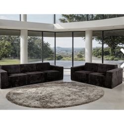 SOFA AND LOVESEAT ( FREE DELIVERY )