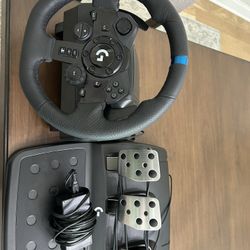 Logitech G923 
