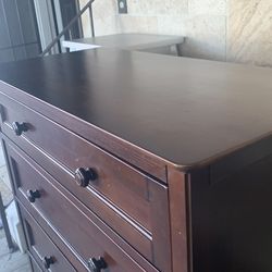 Dresser ( cajonera. )