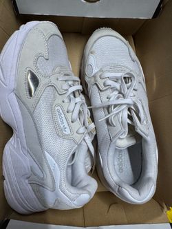 Adidas womens shoes