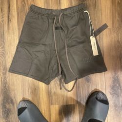 Essential Shorts