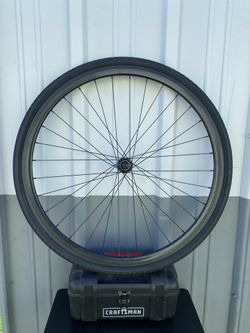 FIXIE FRONT RIM /SIZE TIRE 700”